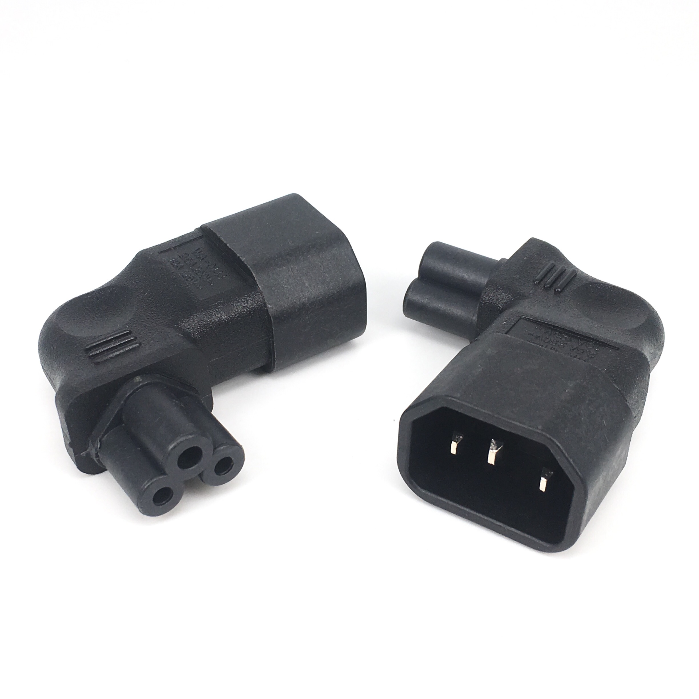 Adaptador de corriente IEC 320 - Heavy Equipment Program reseña y precio